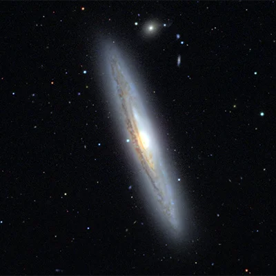 Silberstreifen-Galaxie, NGC 4216