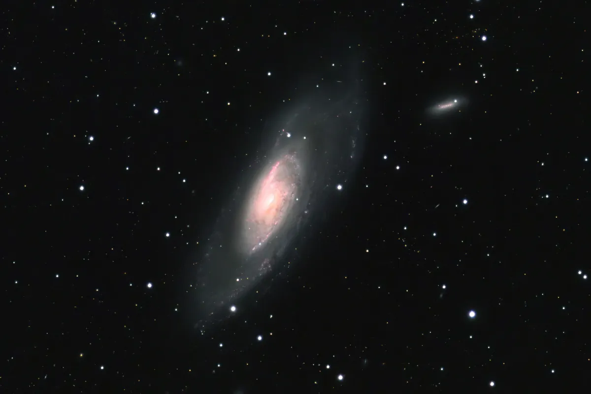 M 106