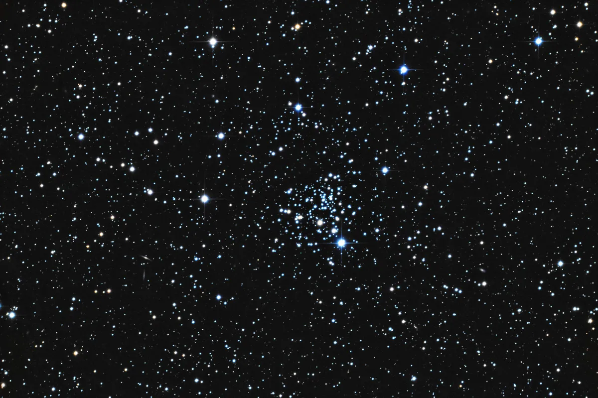 NGC 2266