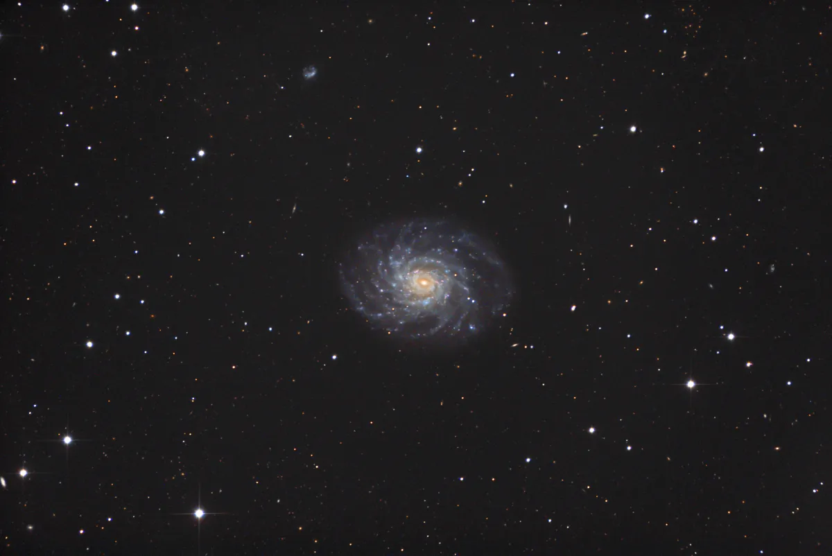 NGC 3486